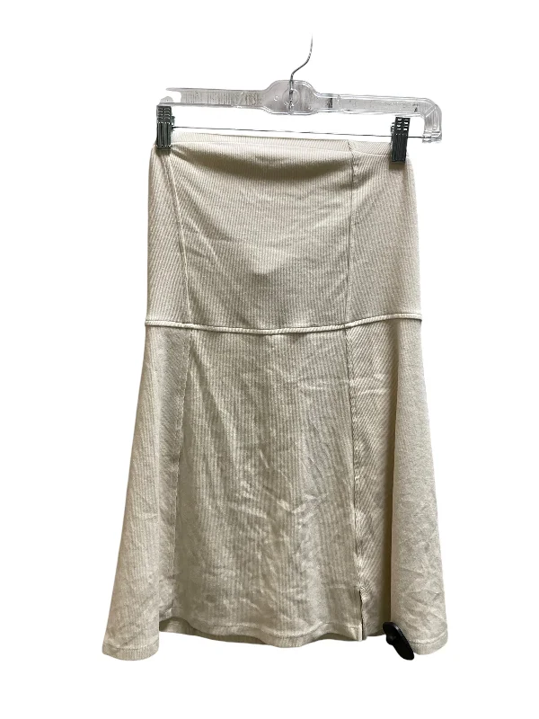 comfy maxi dressDress Casual Short By American Eagle In Cream, Size: M