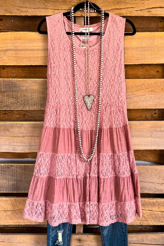 boho-chic dressShe's a Ray Of Sunshine Dress - Mauve