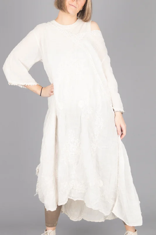 trendy wrap dressMagnolia Pearl Embroidered Dress