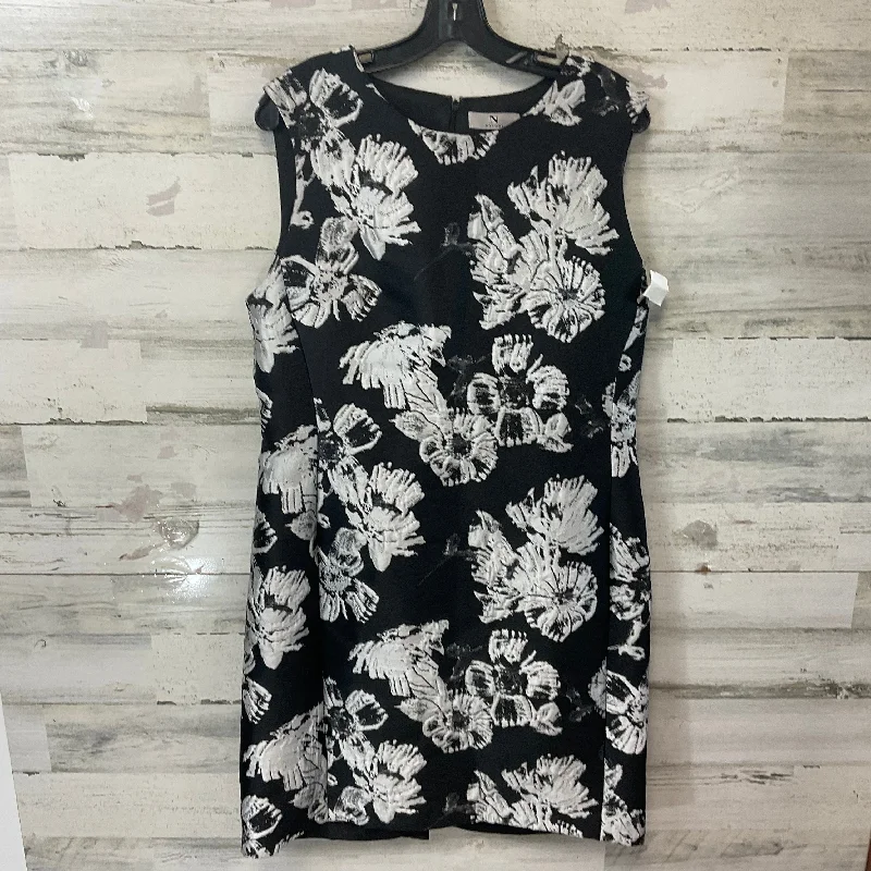 cocktail dressDress Party Short By Natori In Black & White, Size: Xl