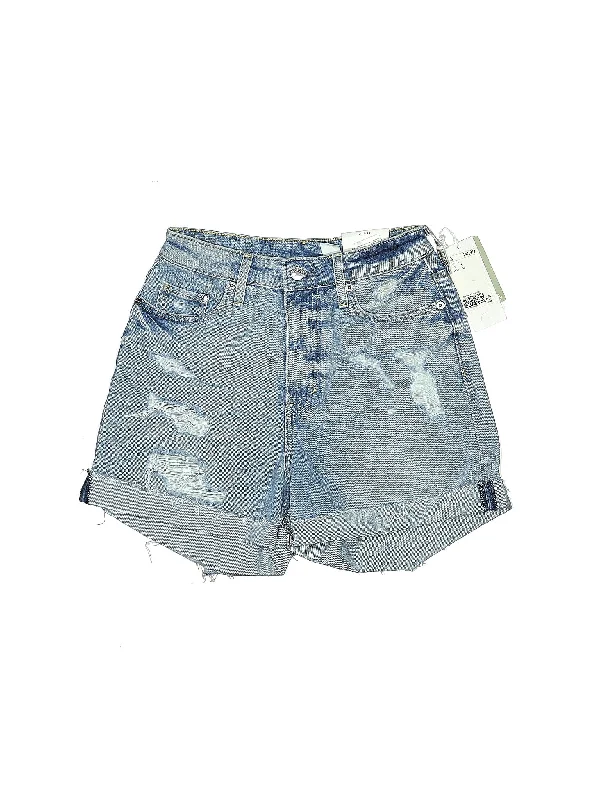 fitted trench coatDenim Shorts