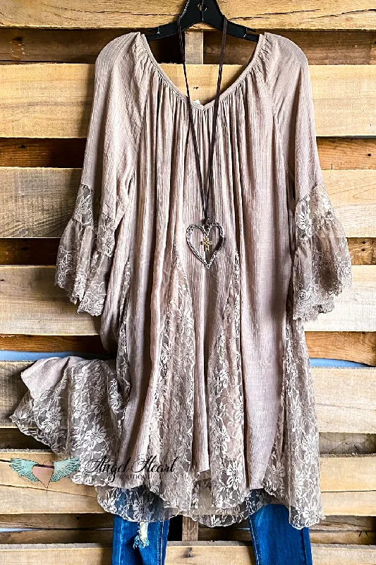 summer floral dressAHB EXCLUSIVE: Spring Sighting Tunic/Dress- Mocha