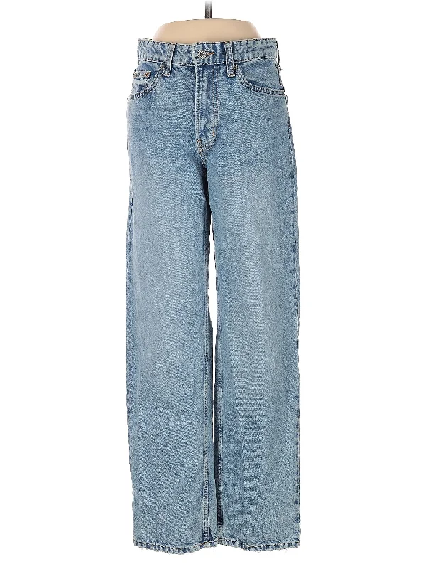 contemporary trench coatJeans