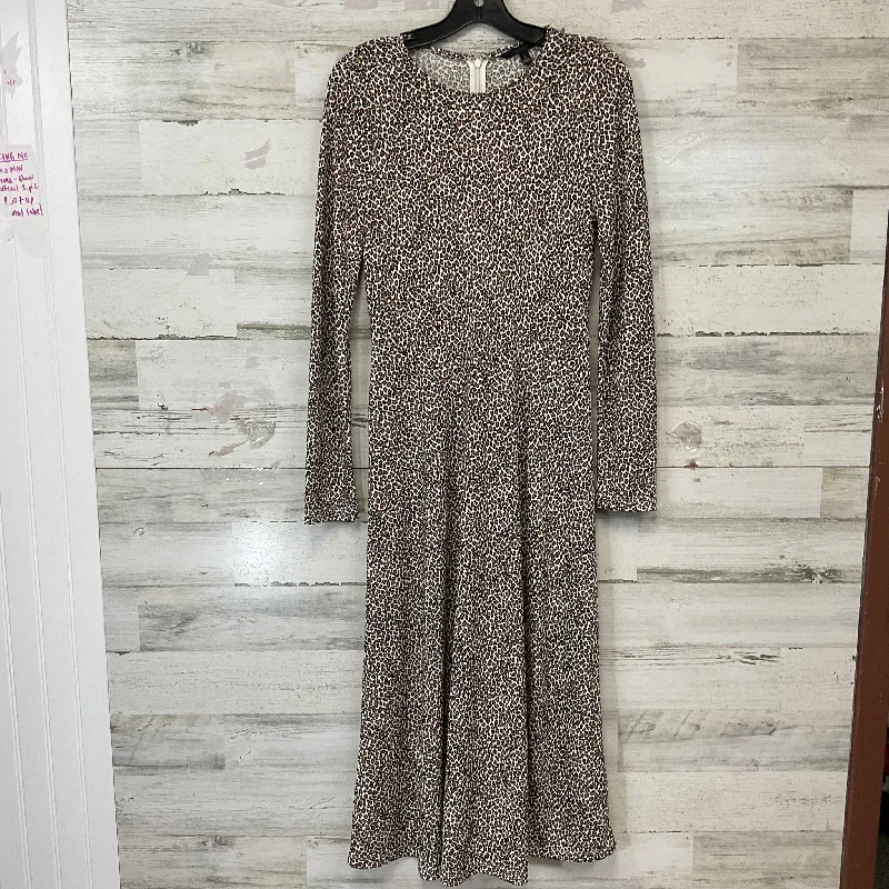 casual knit dressDress Casual Maxi By Banana Republic In Animal Print, Size: S