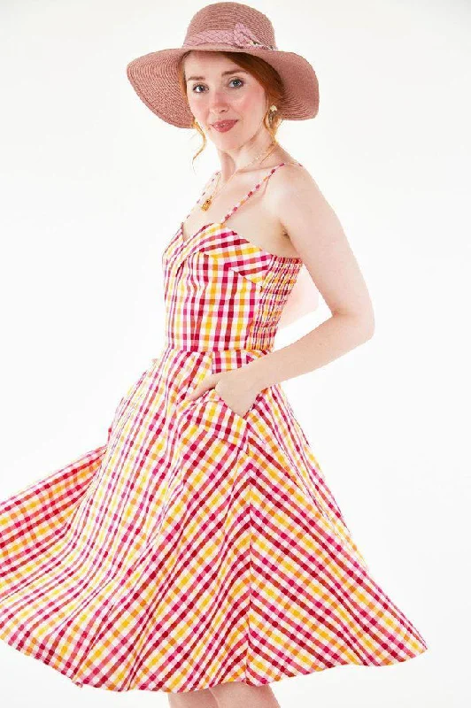 mini dressTami Sweetheart Neckline Flare Dress In Gingham