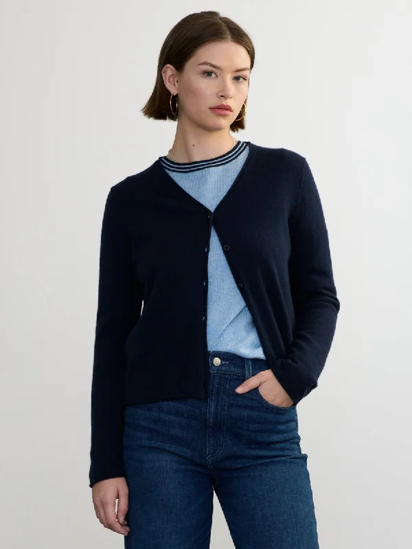 cold weather jacketCASHMERE VEE CARDIGAN