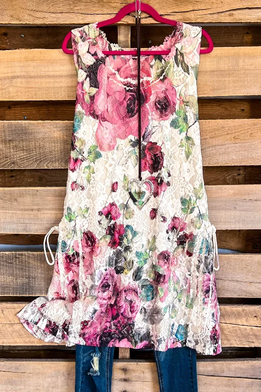 summer dressAHB EXCLUSIVE: Best Of The Seasons Dress - Rose Floral