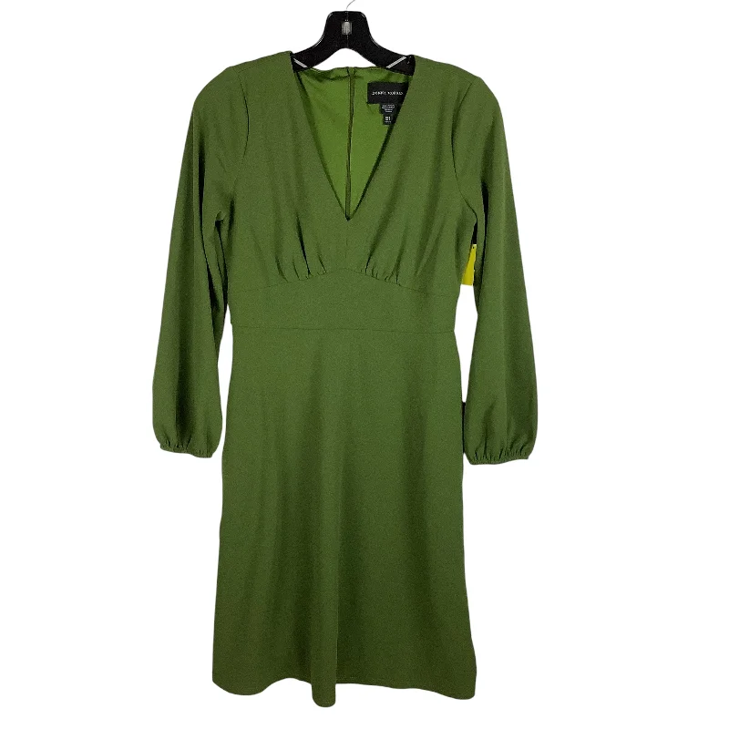 casual evening dressDress Work By Donna Morgan In Green, Size: 2