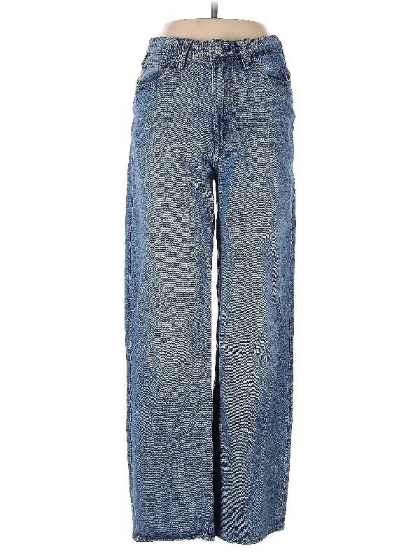 graphic coatJeans