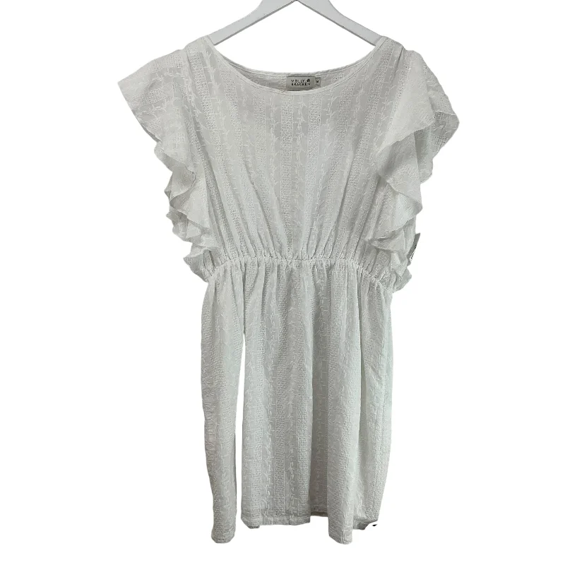 trendy wrap dressDress Casual Short By Molly Bracken In White, Size: M