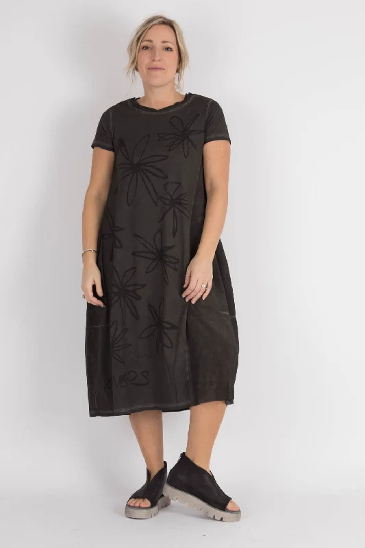 comfy maxi dressRundholz Dip Dress